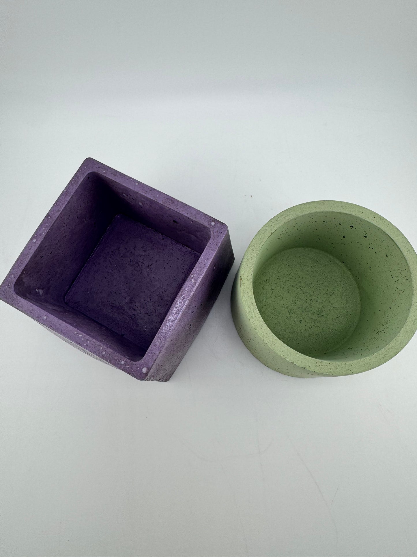Square and Round Pot Set