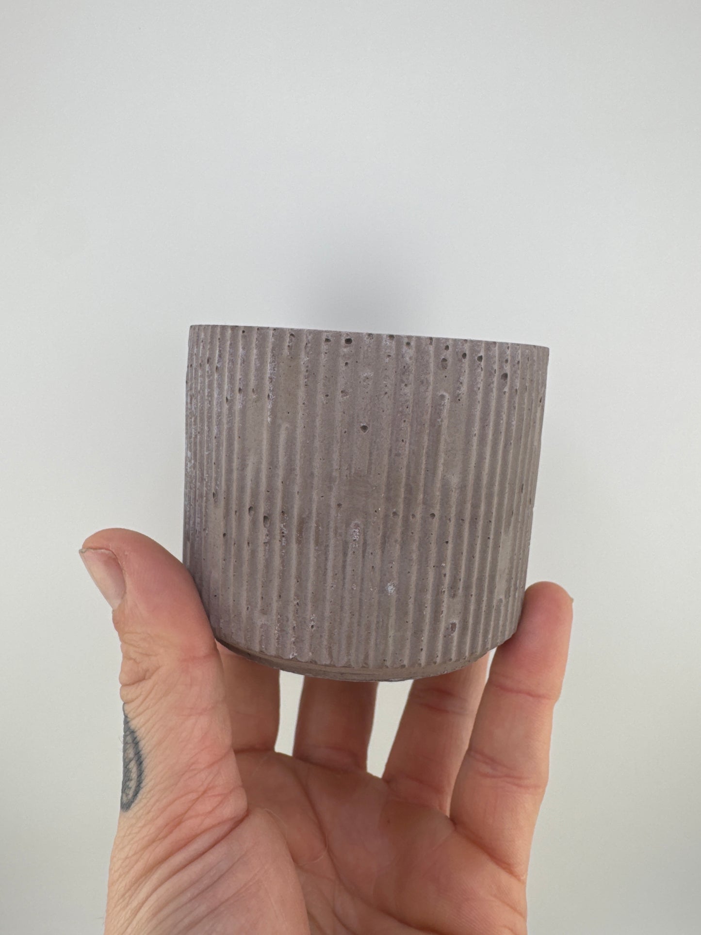 Short Striped Pot