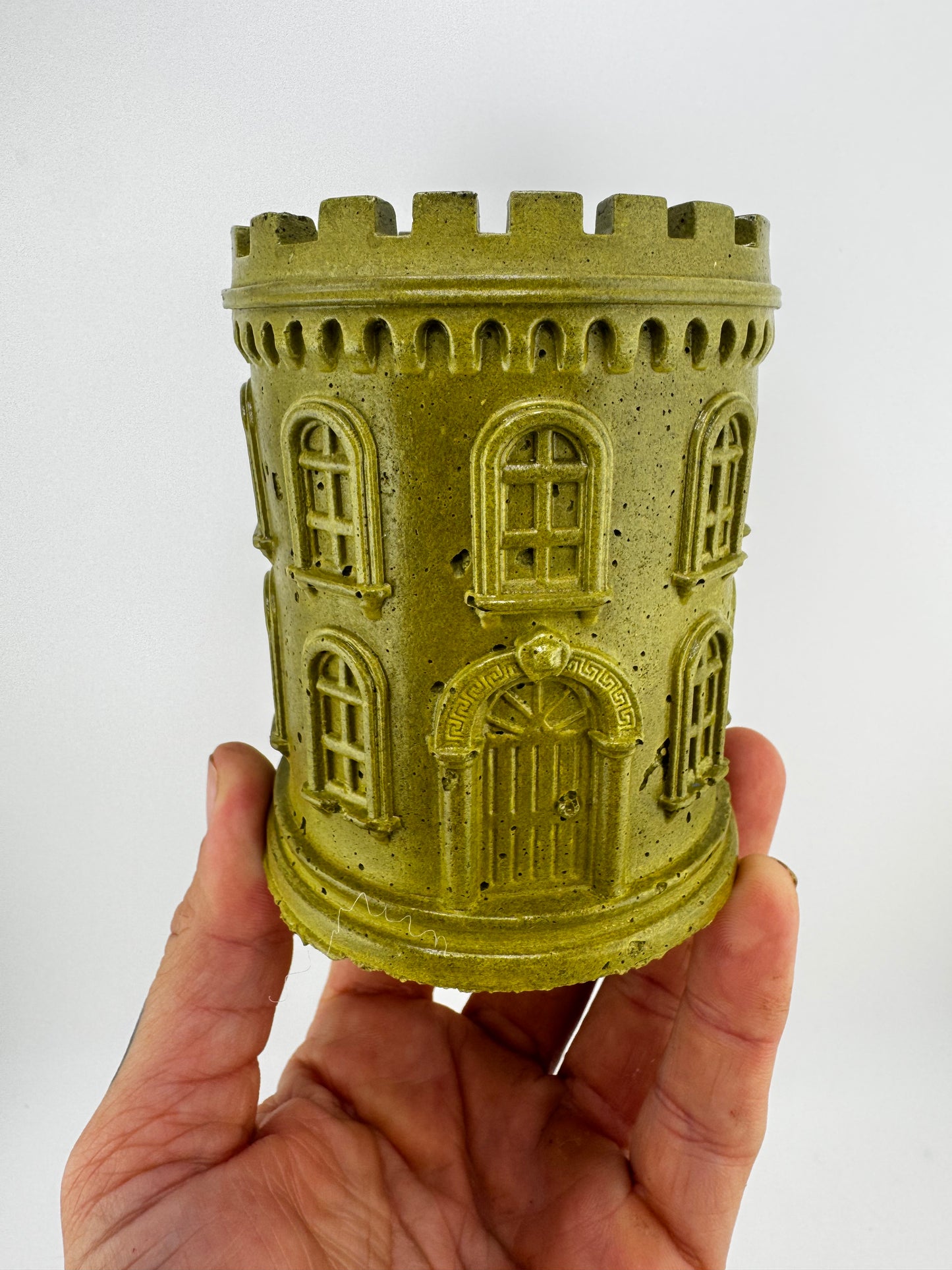 Castle Pot
