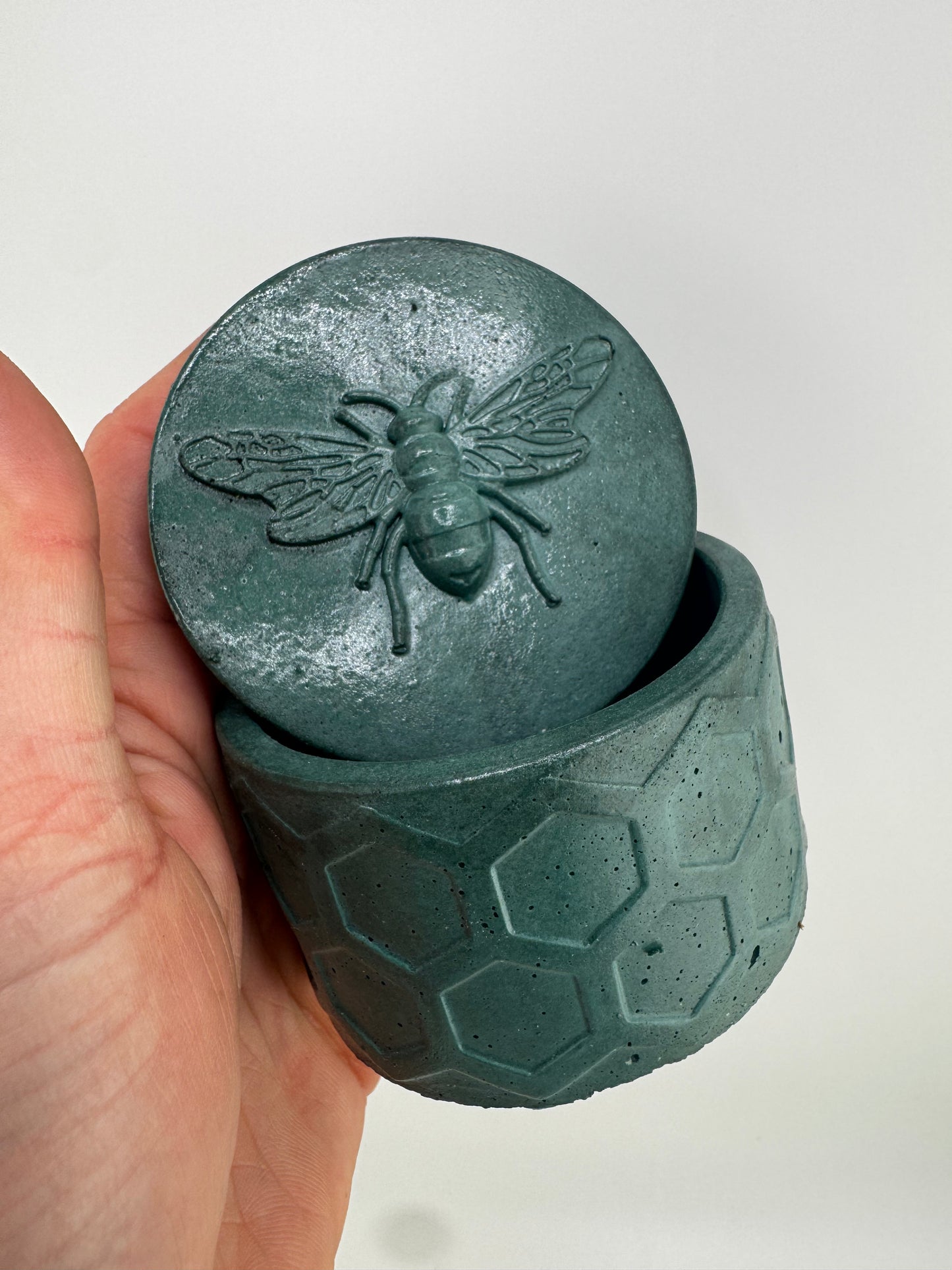 Honey Bee Jar with Lid