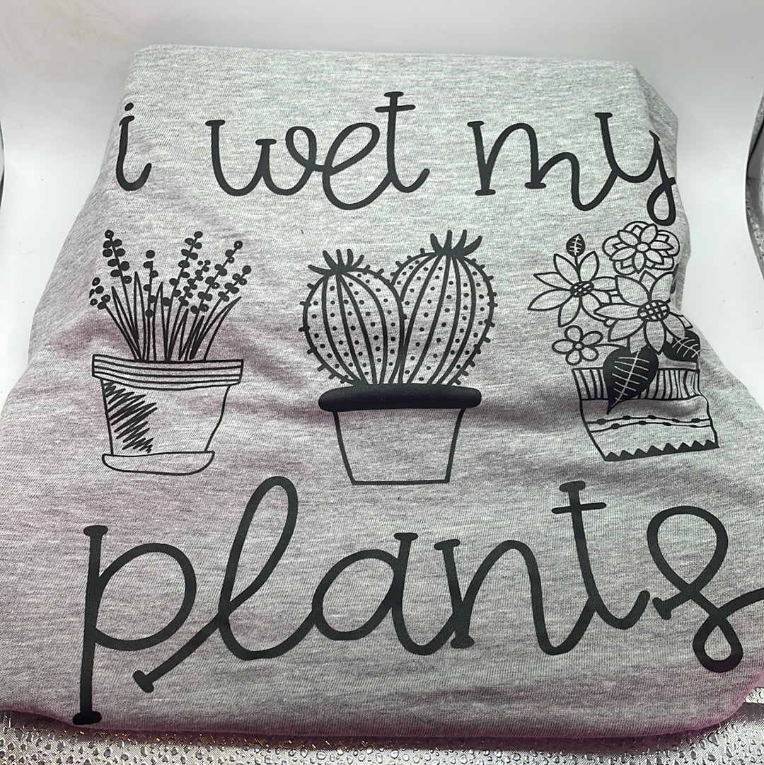 Short sleeve ‘I wet my plants’ t-shirt
